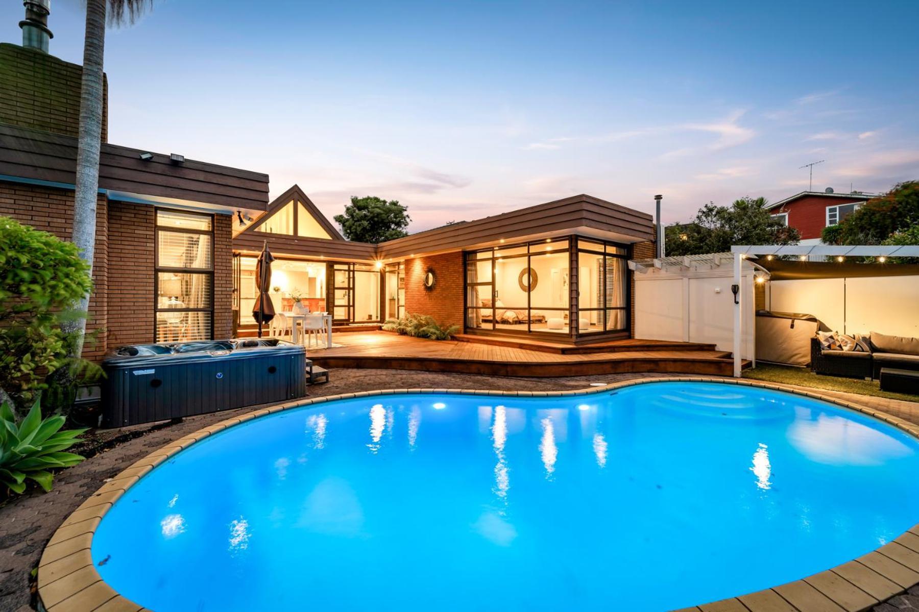 Entire House With Pool, Spa 오클랜드 외부 사진